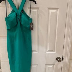 Vince Camuto Green Sleeveless Halter Sheath Dress